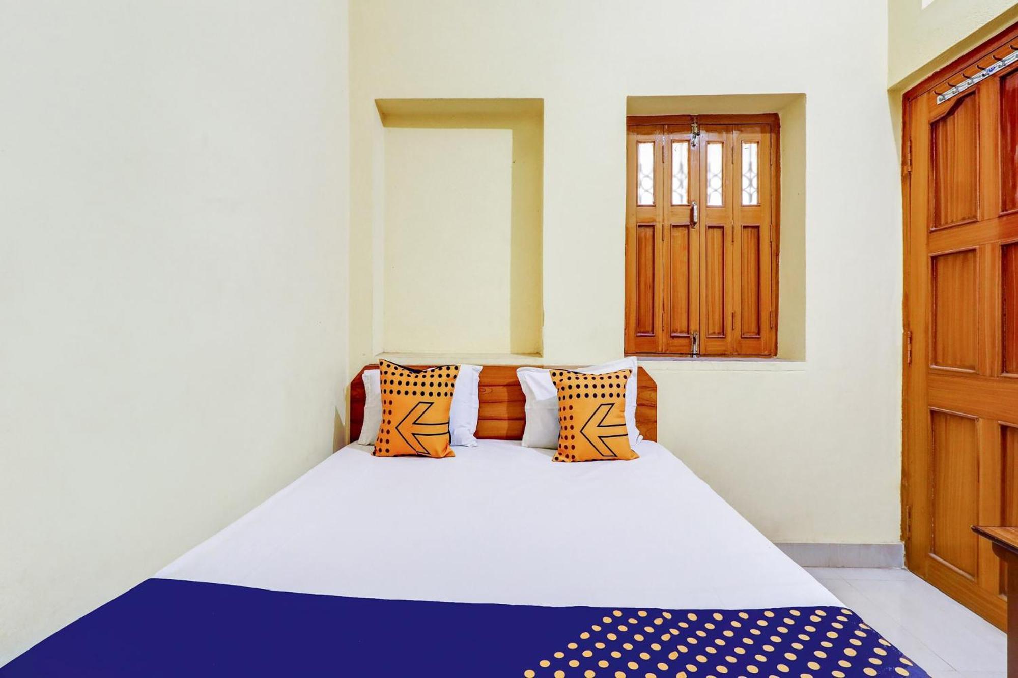 Hotel O Shivaye Rest House Deoghar Esterno foto